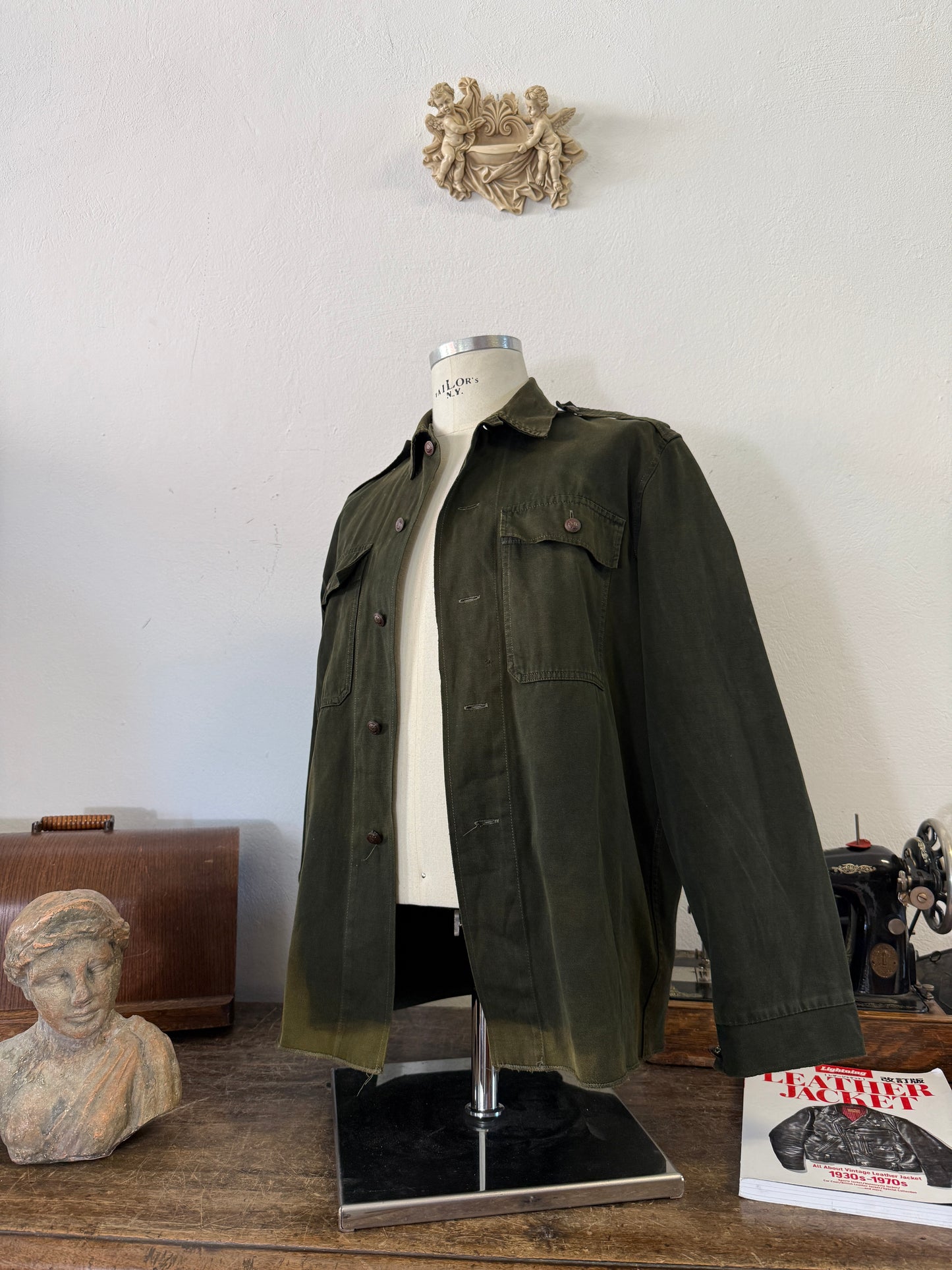 Vintage 80’s Faded Hungarian Army Shirt “L”