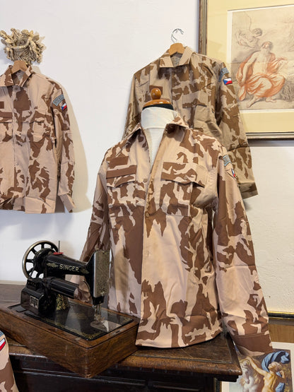 Deadstock Czech Republic Army Shirt - S, M