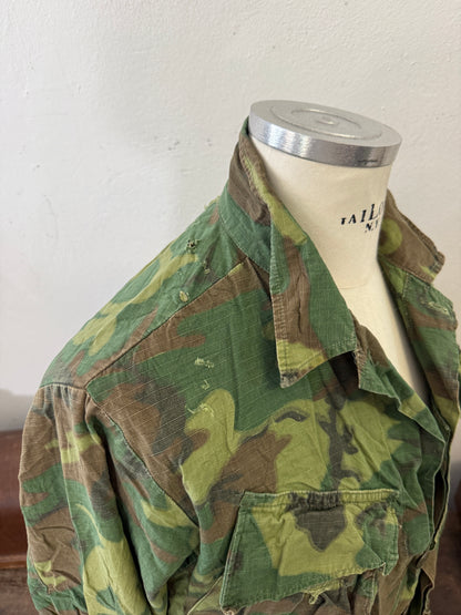 Vintage 60’s Ripstop Jungle Jacket ERDL Us Army “M”