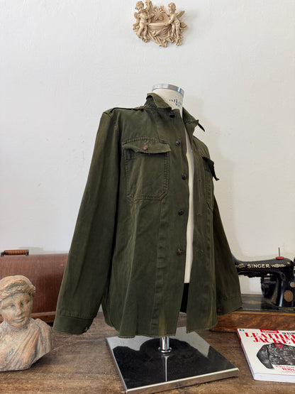 Vintage 80’s Faded Hungarian Army Shirt “M/L”