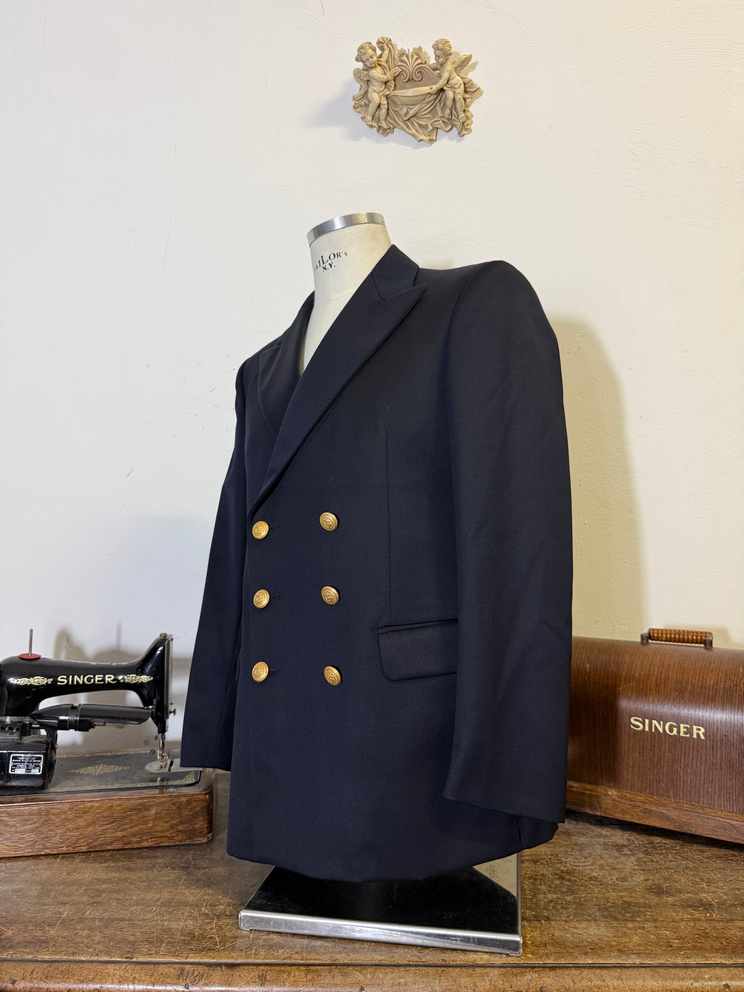 Vintage 00’s Italian Navy Double Breasted Jacket “M/L”