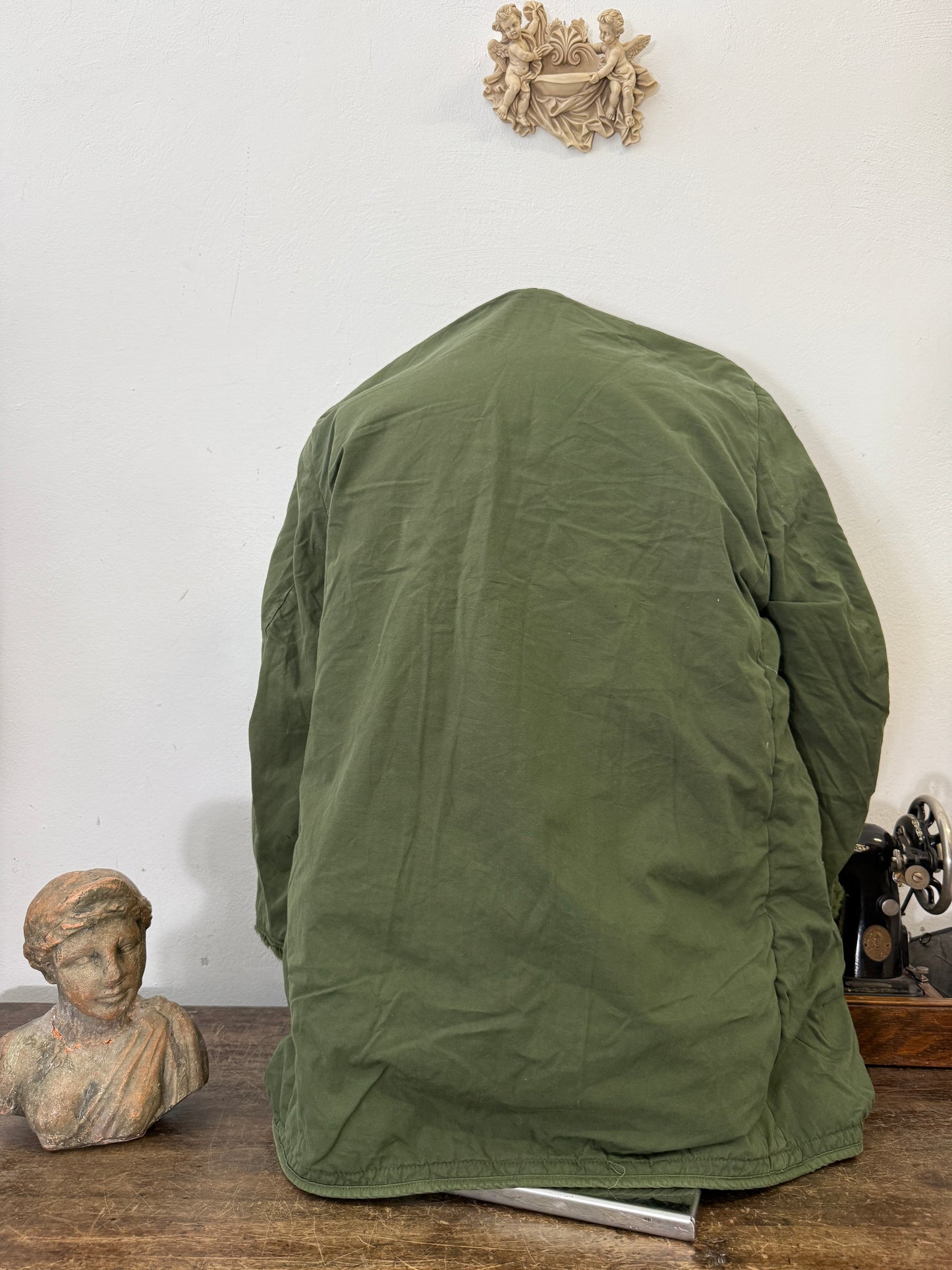 Vintage 70/80’s Swedish Army Jacket “L”
