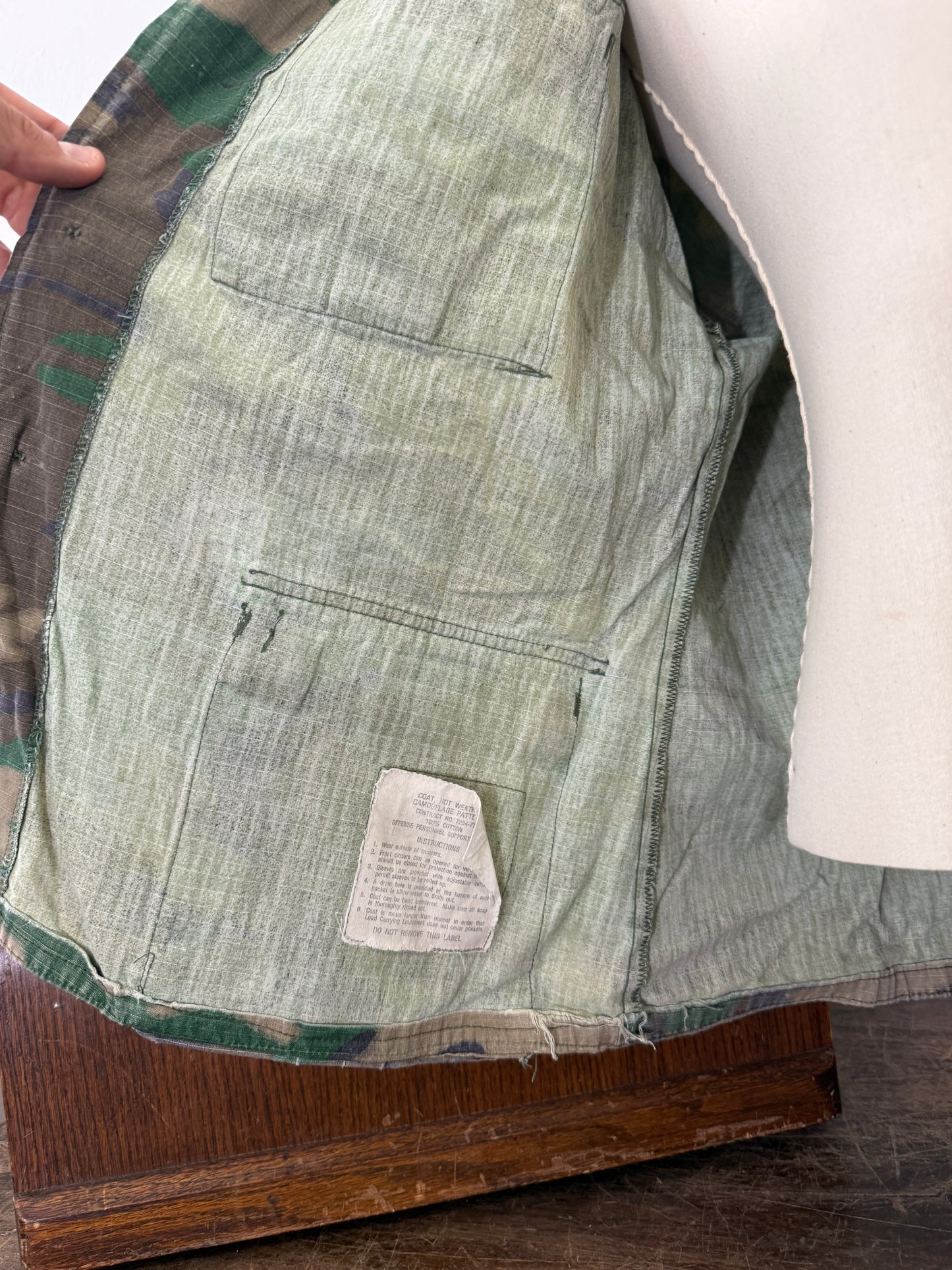 Vintage 1970-80s ERDL Camouflage Pattern Hot Weather Jacket Ripstop “M”