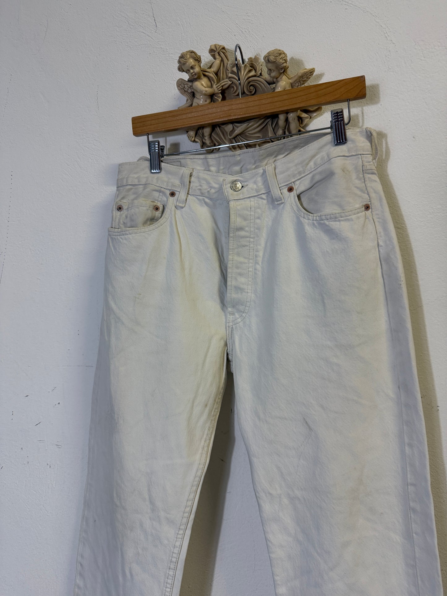 Vintage Levi’s 501 “W33 L30”