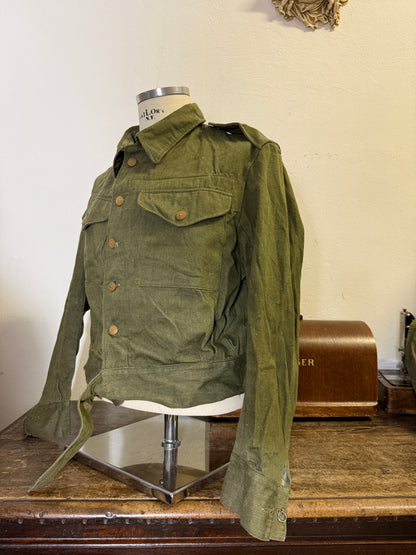Vintage 50’s British Army Jacket “M”