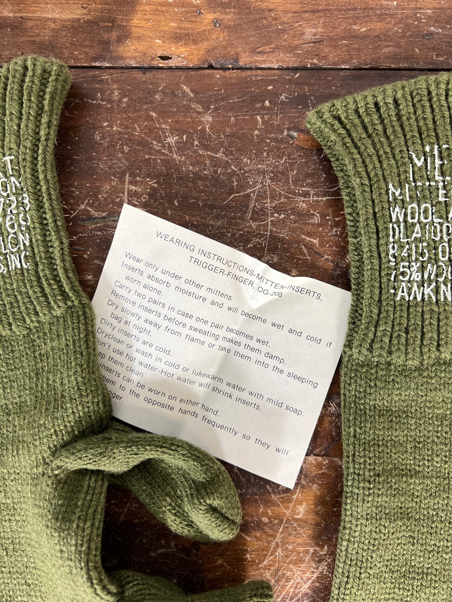 1974 Vietnam War US Army Trigger Finger Mitten Insert Pair OG-208  Wool