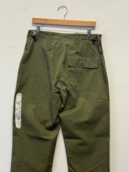 Vintage British Fatigue Army Pants “W32”