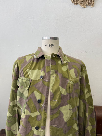 Vintage 60’s Rare Finnish Camo Jacket “L/XL”