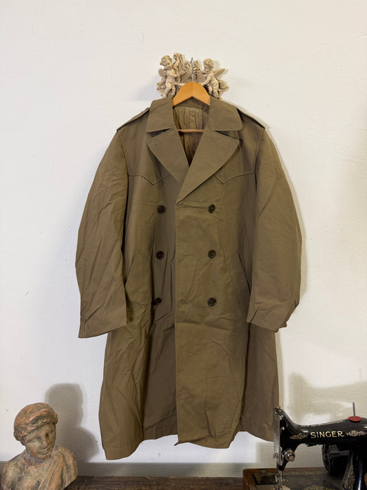 Vintage 80’s Italian Army Coat “M”