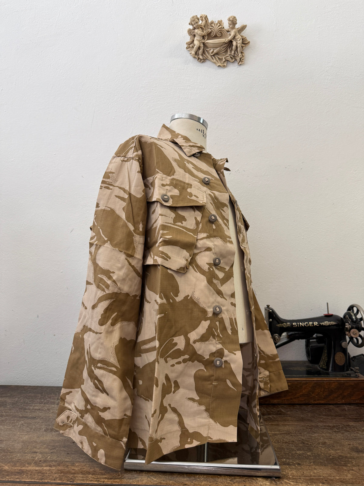 Deadstock British Army Dpm Jacket “L/XL”
