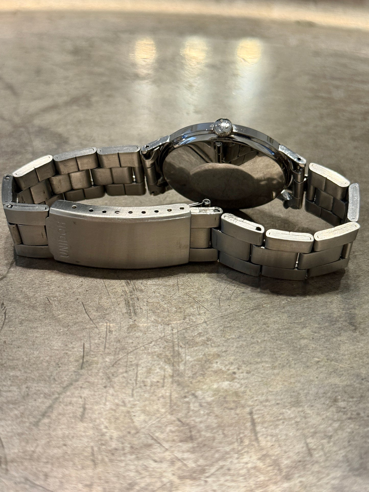 60’s Eternamatic Watch - Vintageur