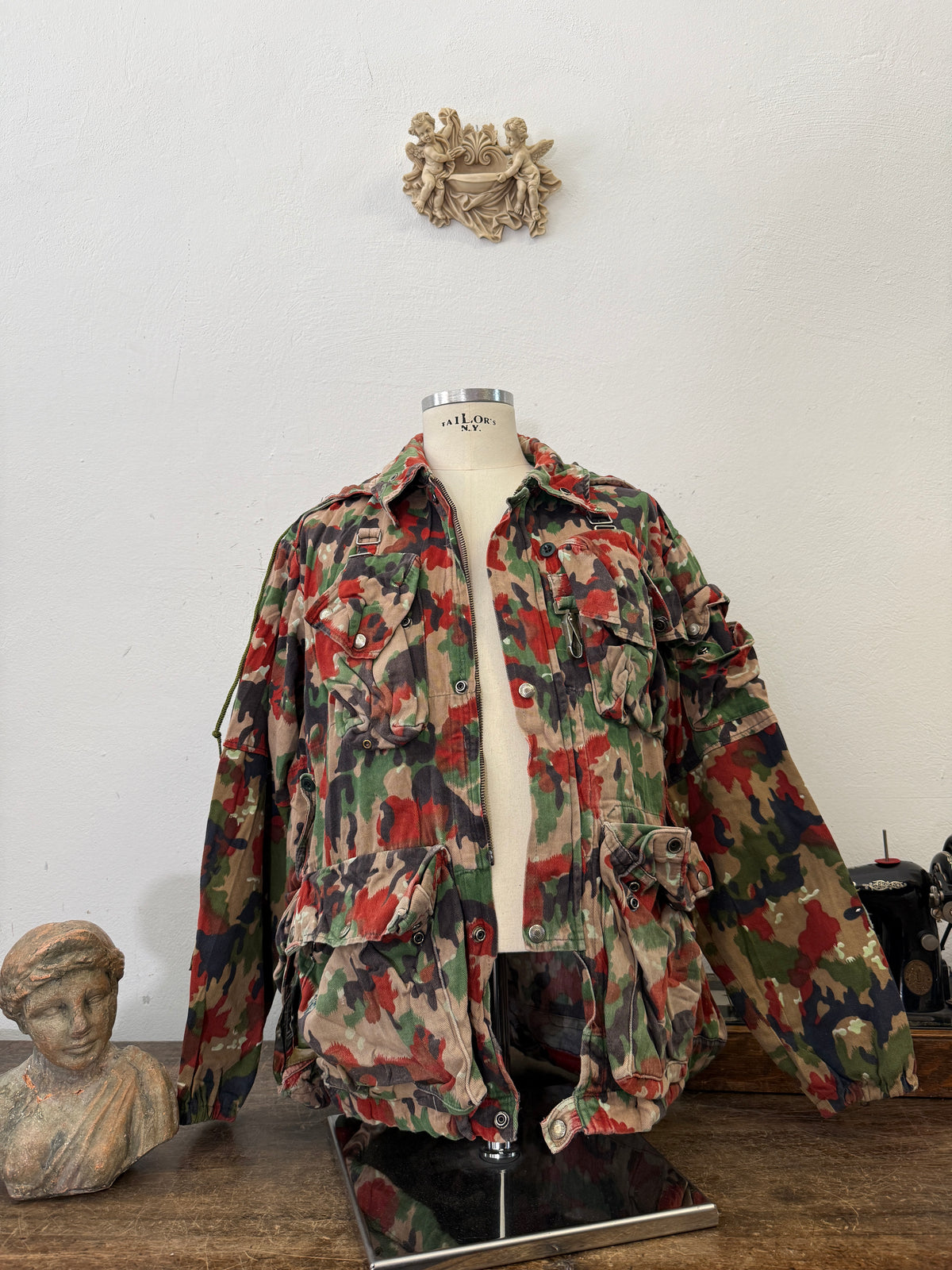 Vintage Swiss Army Camo Jacket M70 “XL”