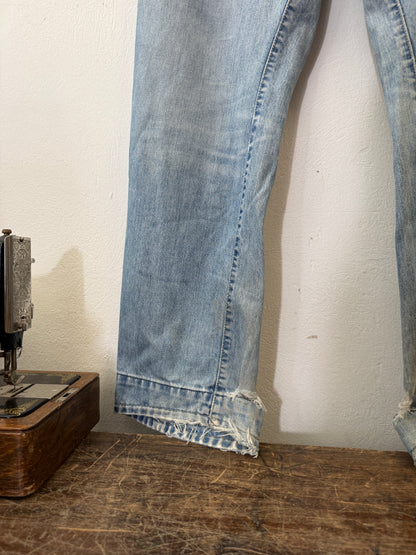 Vintage Levi’s Engineered Made in Mexico “W36”