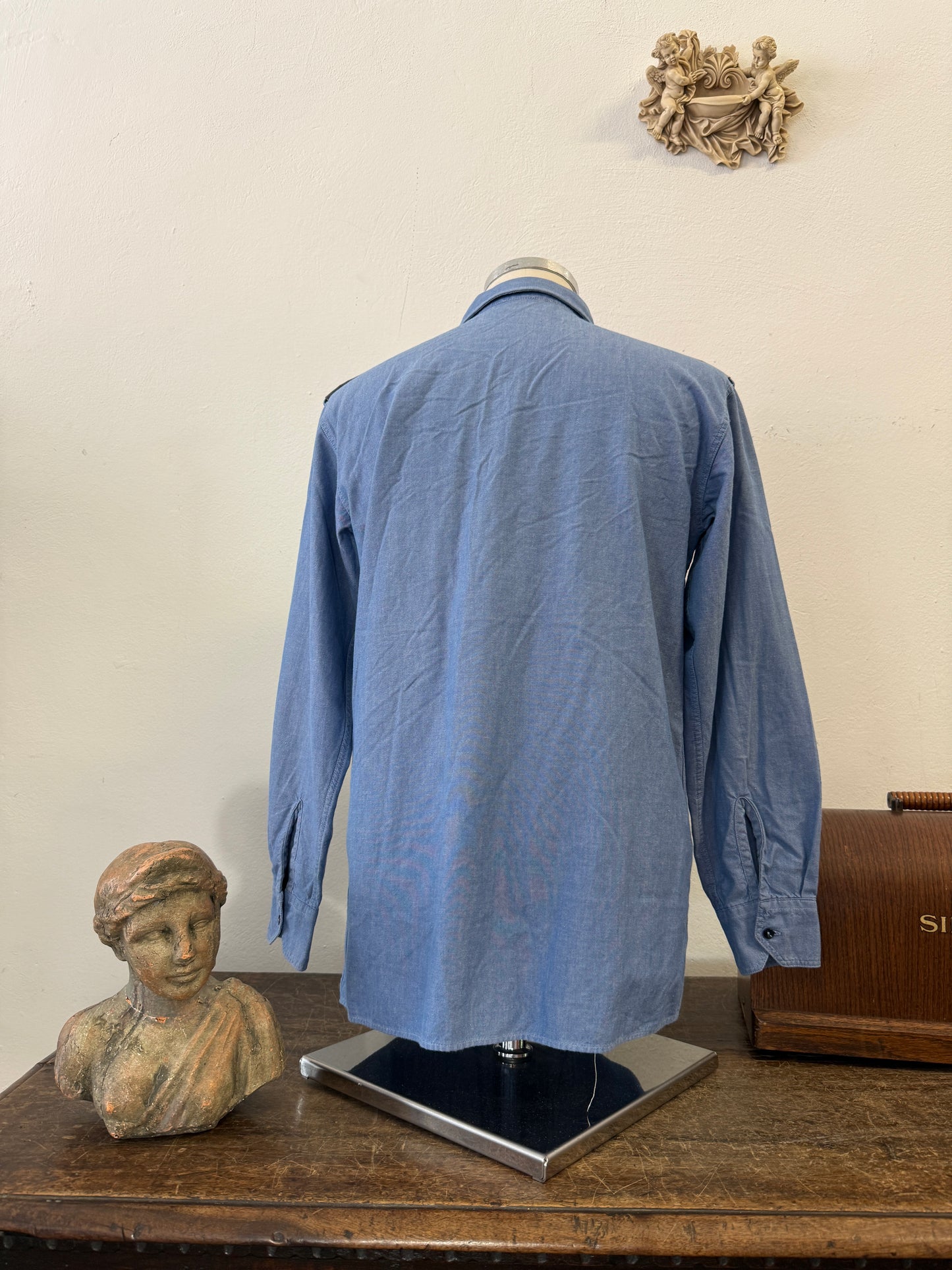 Vintage 90’s Italian Navy Shirt “M”