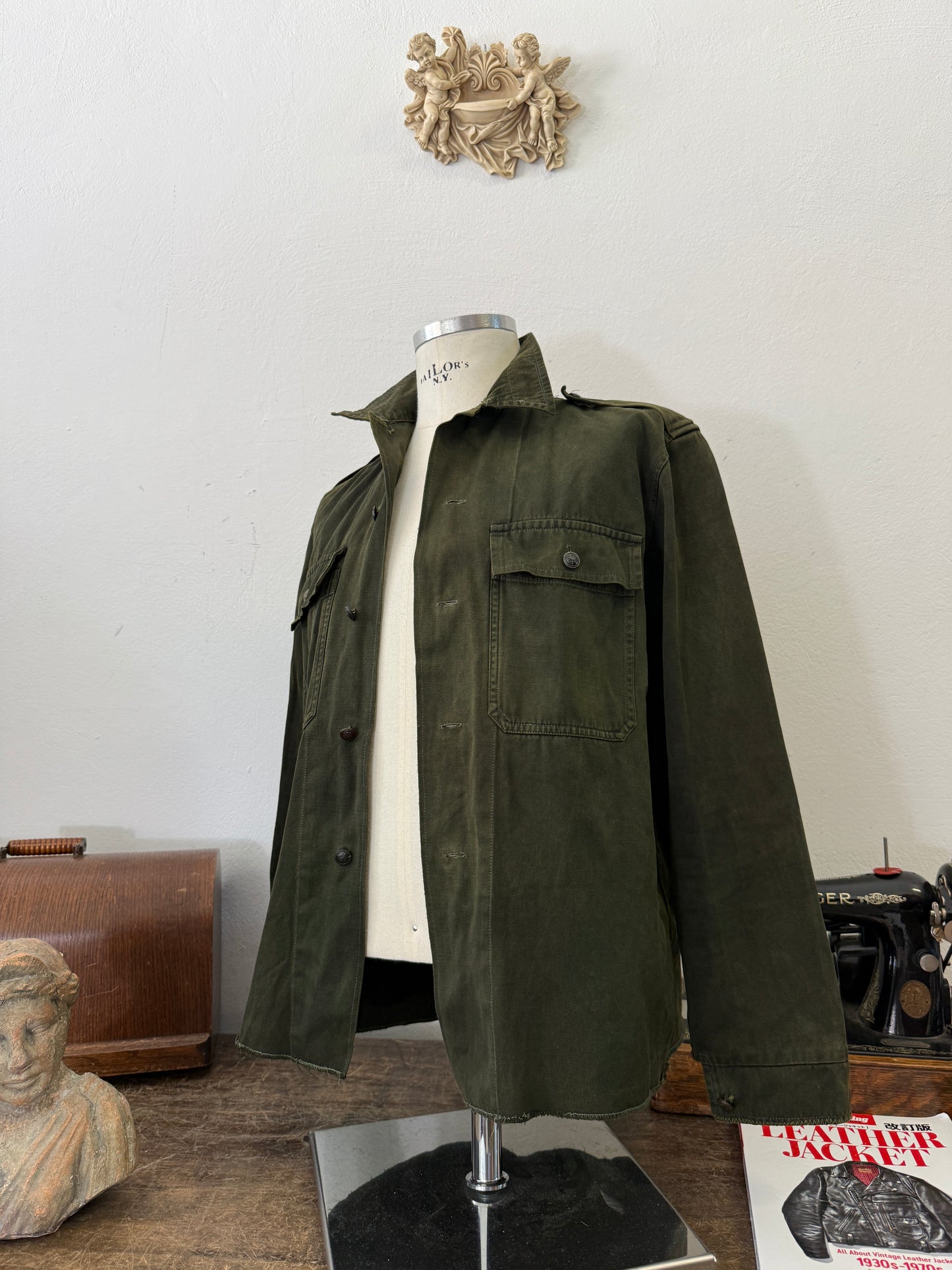 Vintage 80’s Faded Hungarian Army Shirt “L”