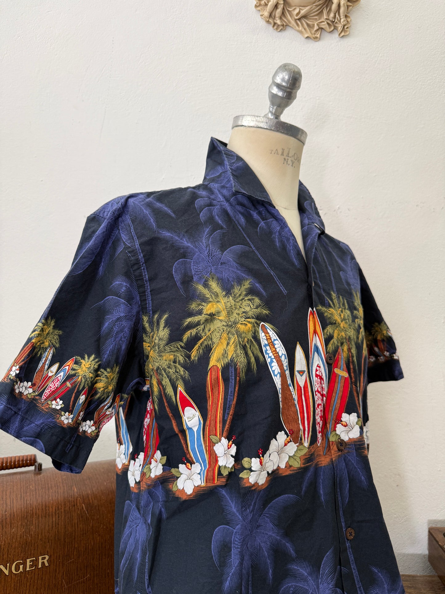 Vintage Hawaiian Shirt  “L”