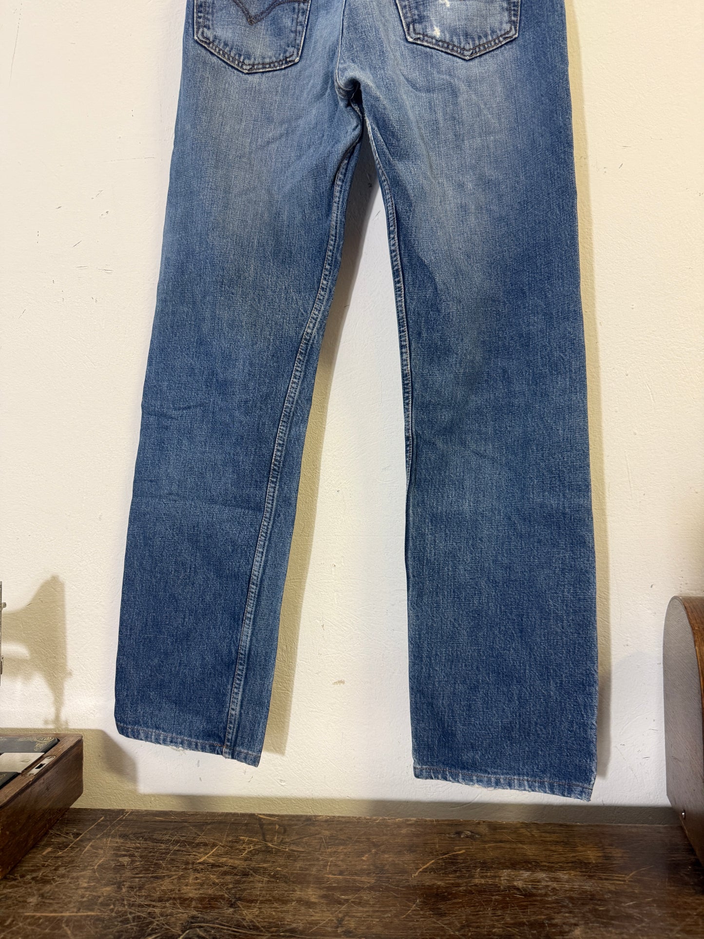 Vintage Levi’s 501 “W32 L34”