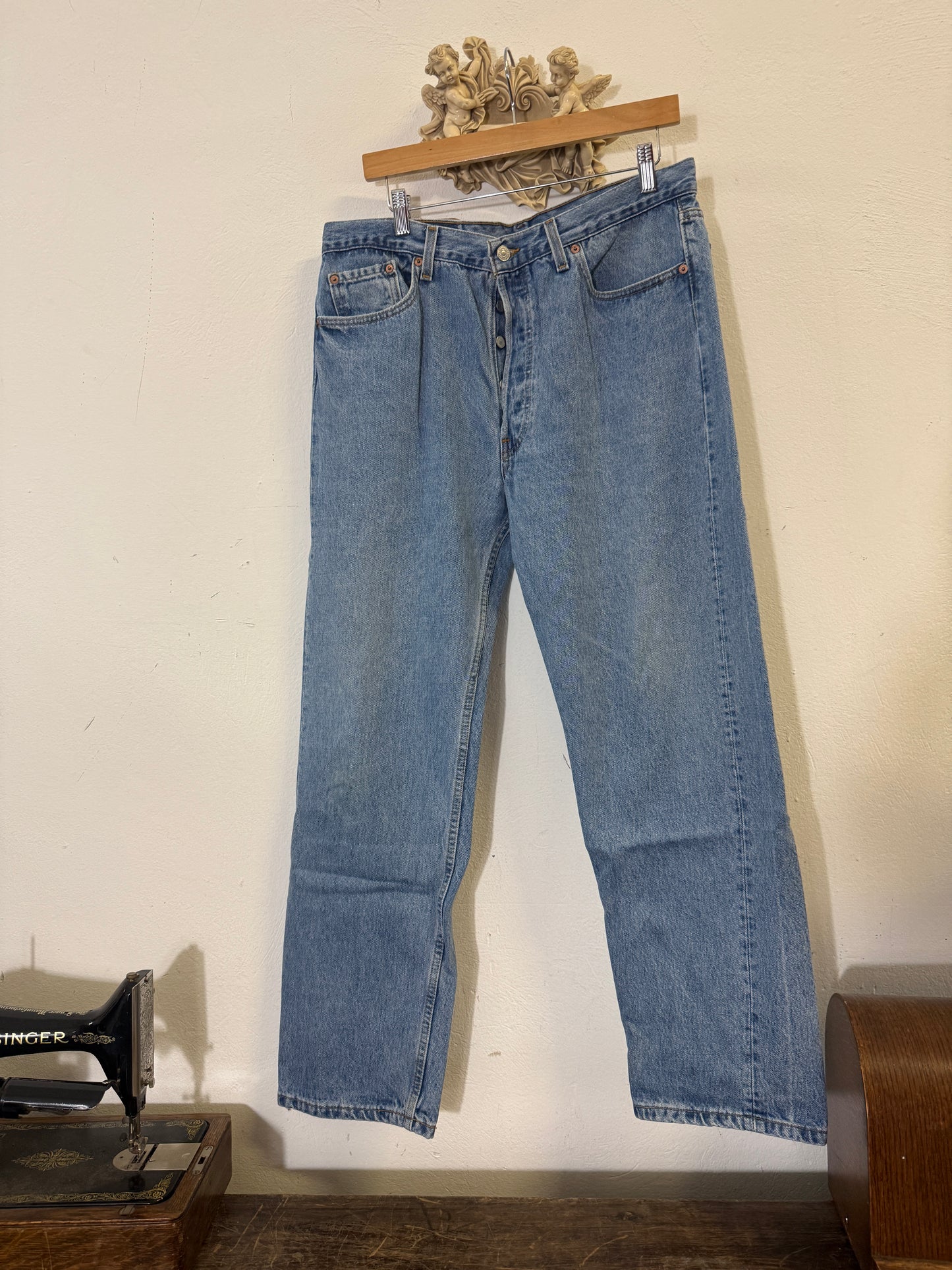 Vintage Levi’s 501 Made In USA “W34 L30”