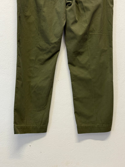 Vintage British Fatigue Army Pants “W33”