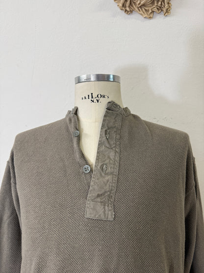 Vntage 80’s Swedish Army Shirt “M/L”