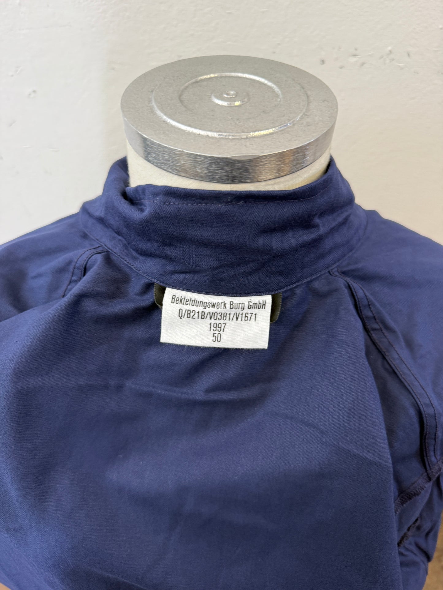 Deadstock 90’s German Army Work Jacket HBT “L”