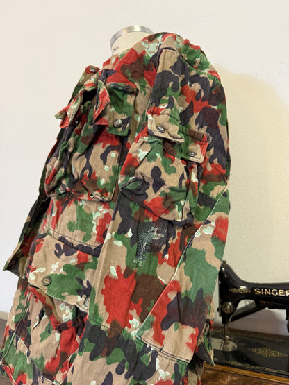 Vintage Swiss Army Camo Jacket M70 “M/L”