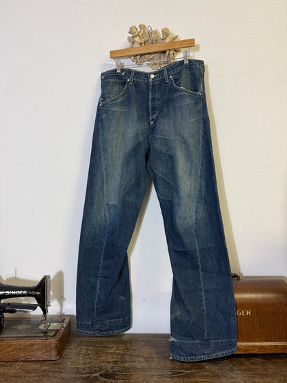 Vintage Levi’s Engineered “W35”