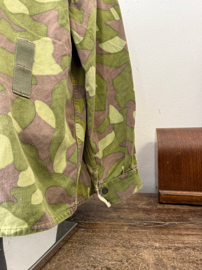 Vintage 60’s Rare Finnish Camo Jacket “L/XL”