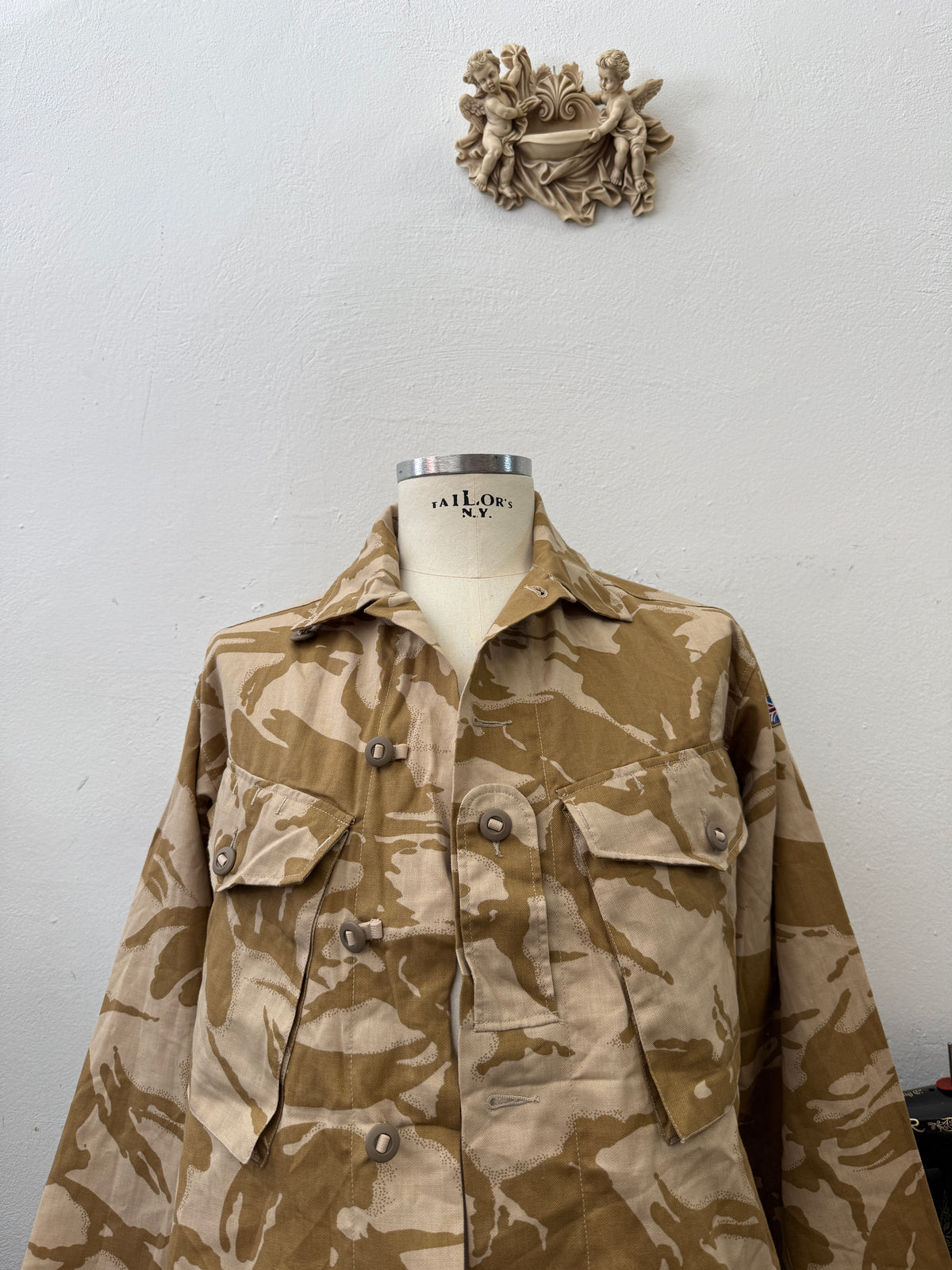 Vintage British Army Dpm Jacket “XXL”