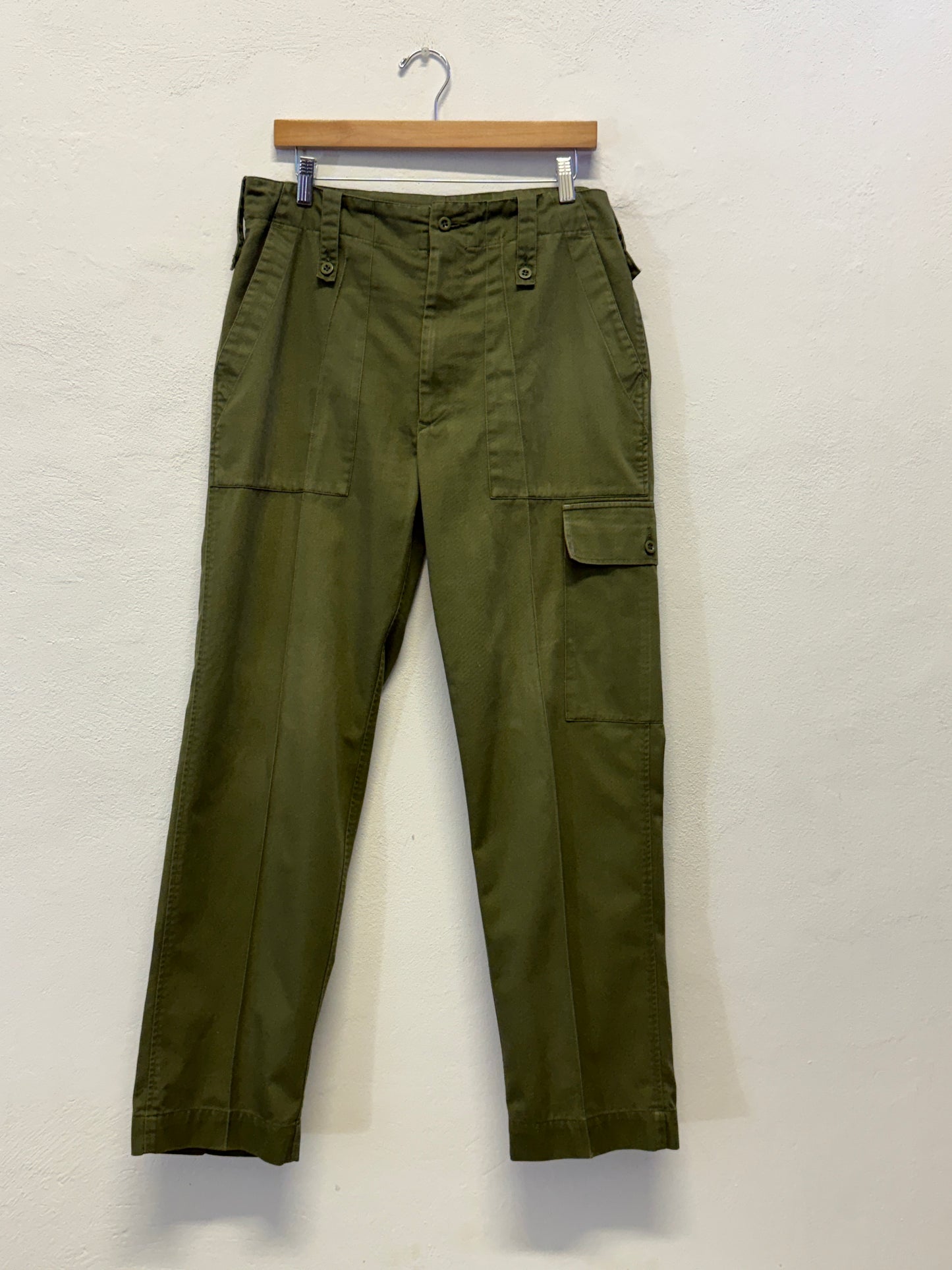 Vintage British Fatigue Army Pants “W34”