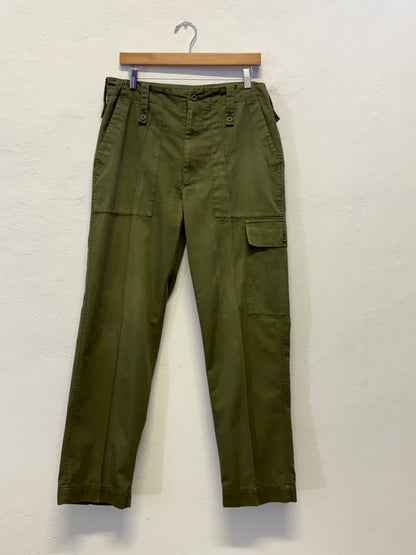 Vintage British Fatigue Army Pants “W34”