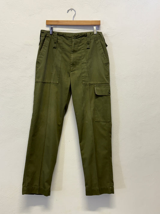 Vintage British Fatigue Army Pants “W34”