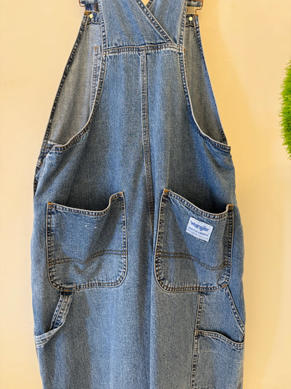Vintage 90’s Wrangler Overalls “L/XL”