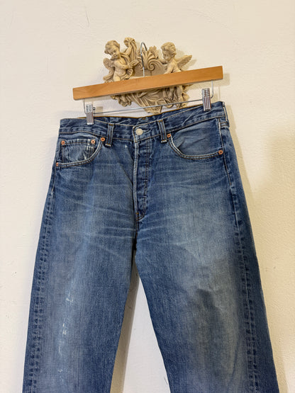 Vintage Levi’s 501 “W32 L34”