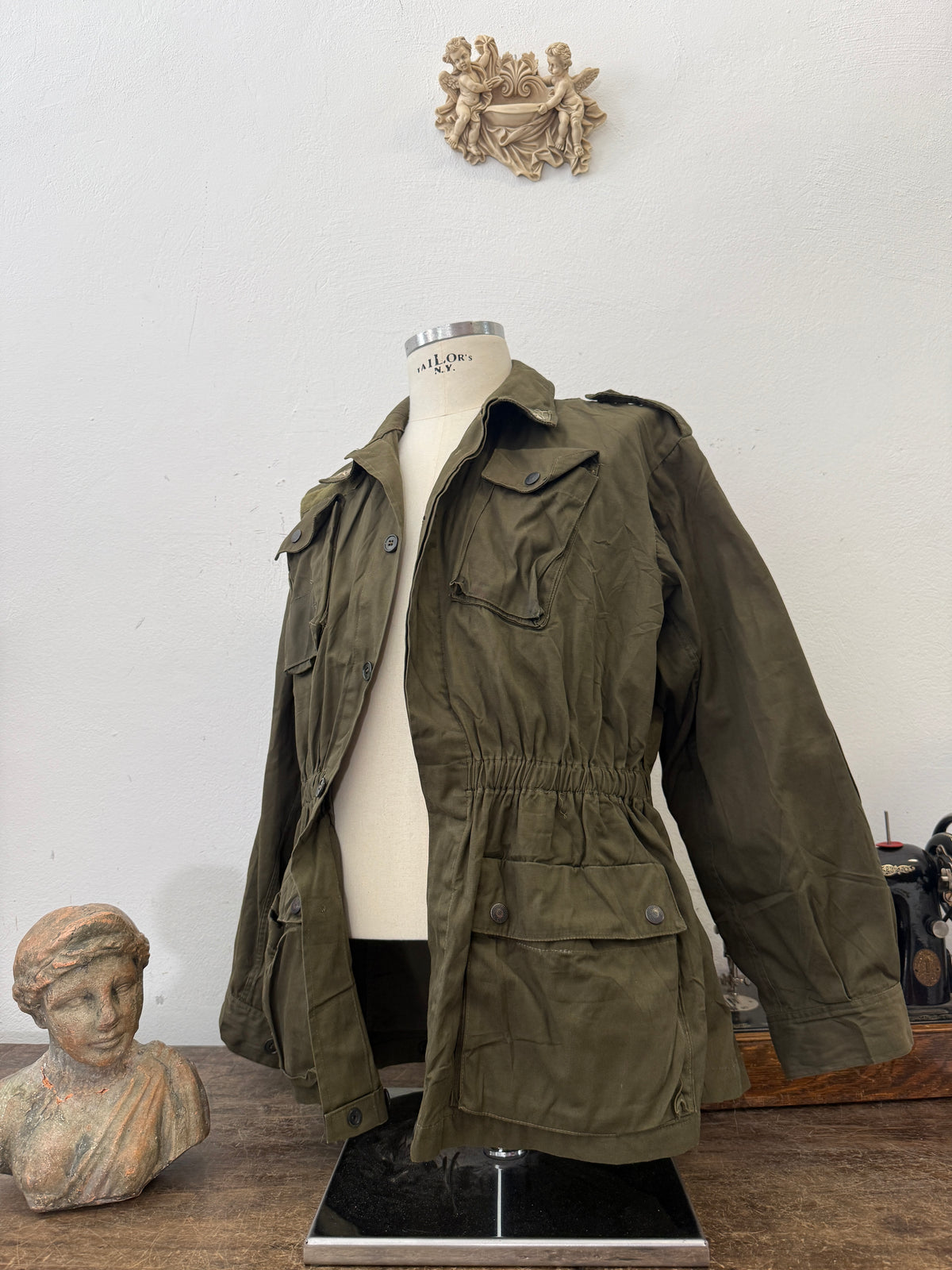 Vintage 80’s Italian Army Jacket “M”