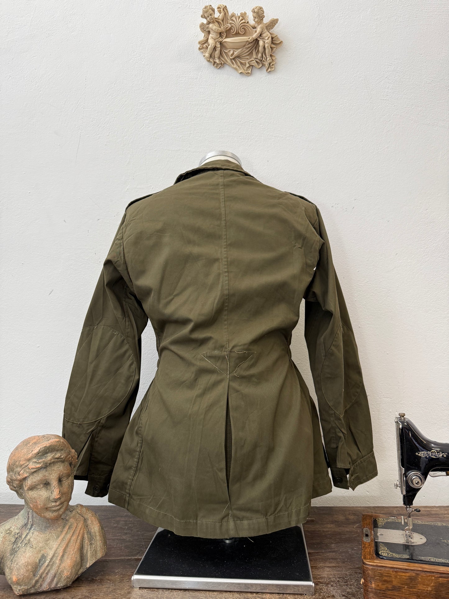 Vintage 80’s Italian Army Jacket “M”