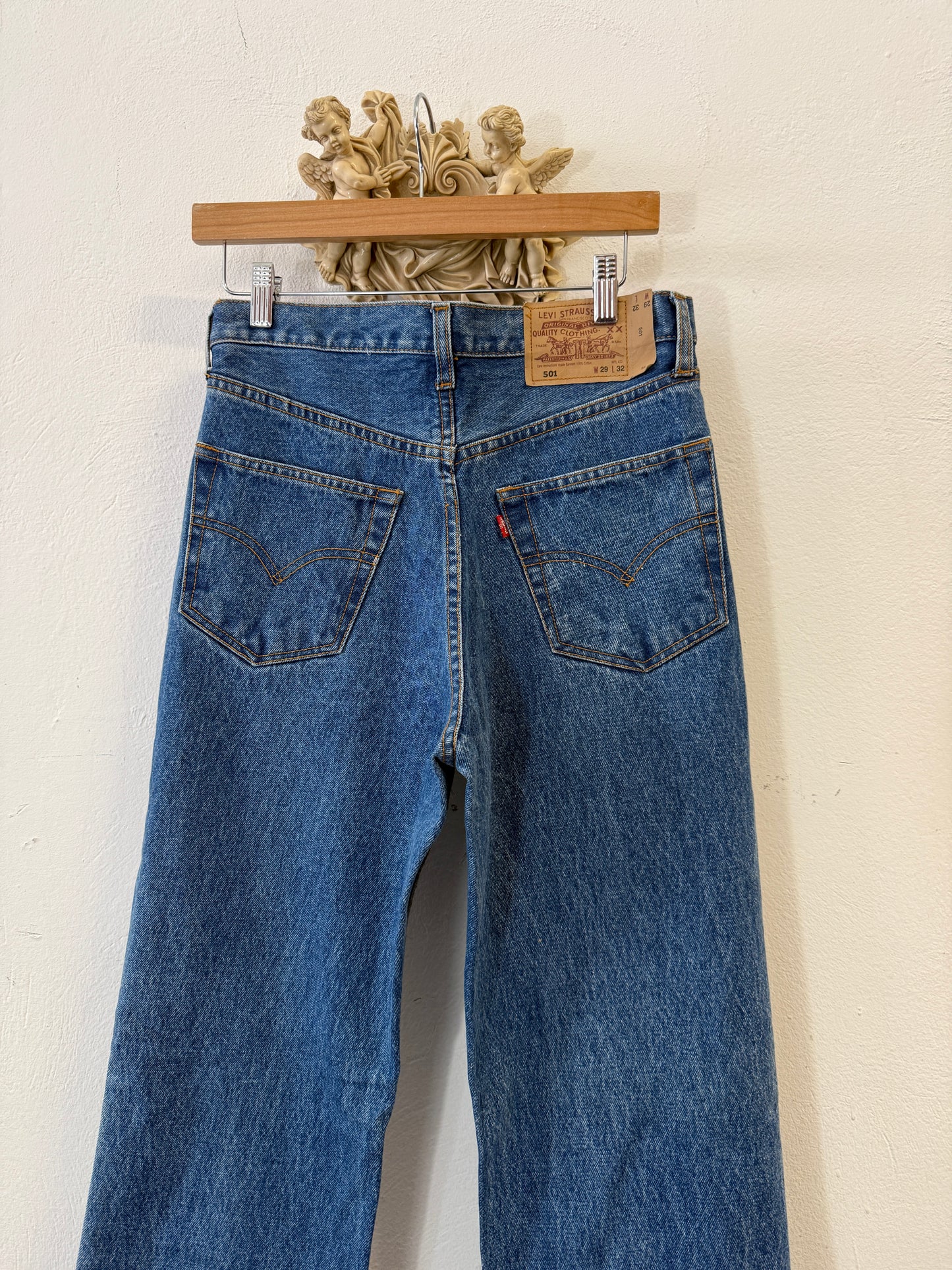 Vintage Levi’s 501 Made in Usa “W29 L32”