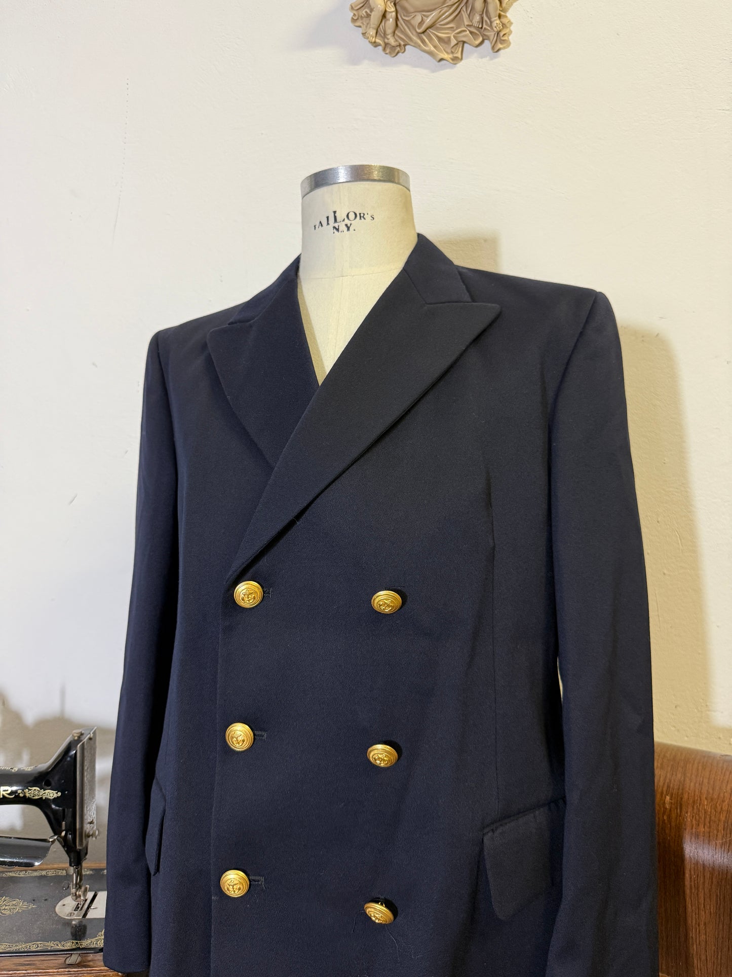 Vintage 00’s Italian Navy Double Breasted Jacket “L/XL”