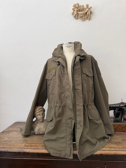 Vintage 90’s Austrian Army Jacket “XL”