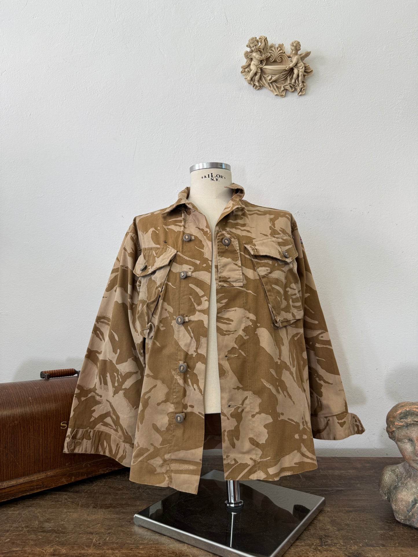 Vintage British Army Dpm Jacket “M”