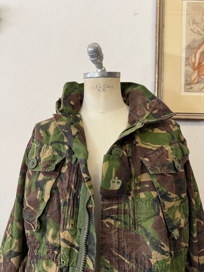 Vintage 90’s British Army Jacket “L/XL”