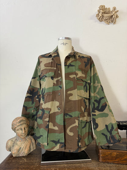 Vintage Woodland Camo Jacket Us Army “M”