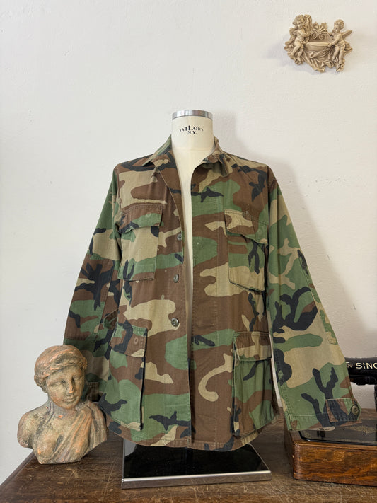 Vintage Woodland Camo Jacket Us Army “M”