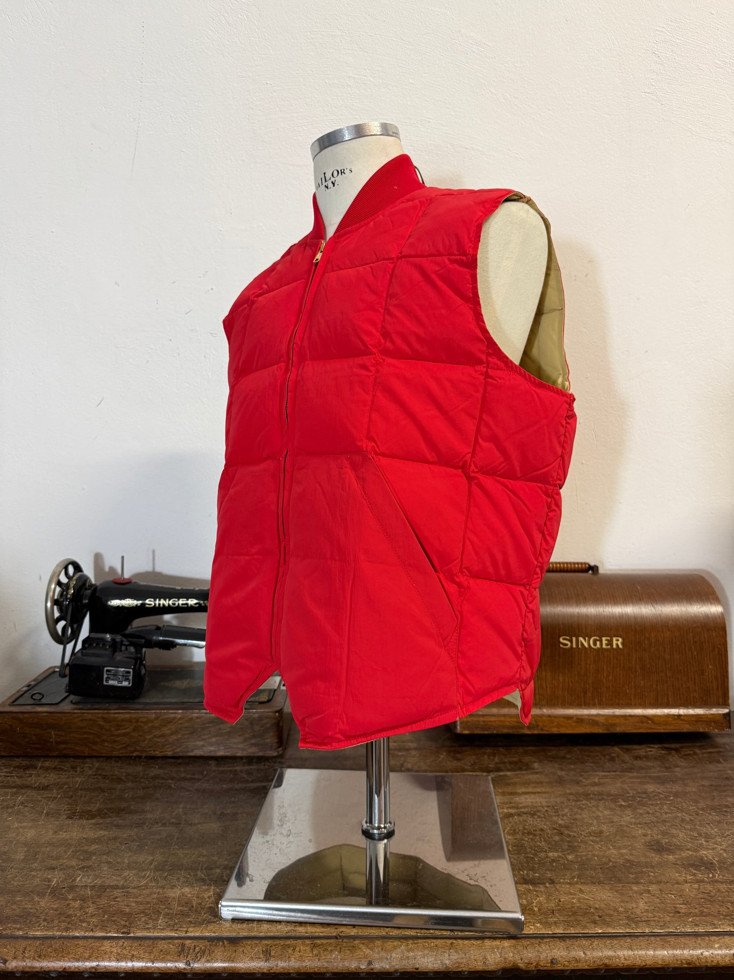 Chesapeake’s Down Vest Seattle - Rescue Red