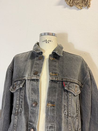 Vintage Levi’s Jacket “L/XL”