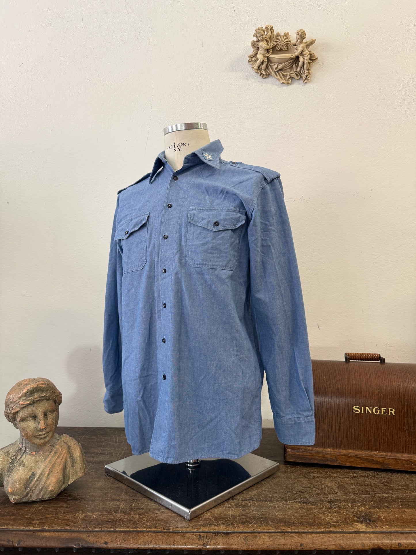 Vintage 90’s Italian Navy Shirt “M”
