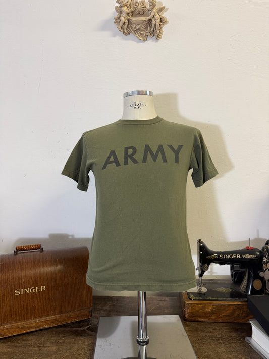 Us Army T -Shirt Made in Mexico “S”