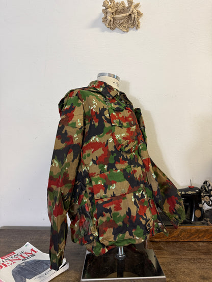 Vintage Swiss Army Camo Jacket M70 “L”