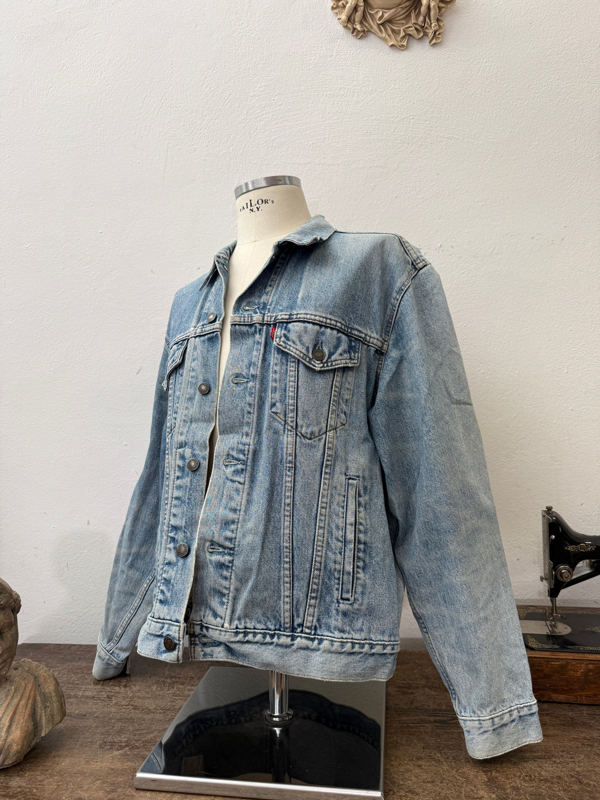 Vintage Levi’s Jacket “XL”