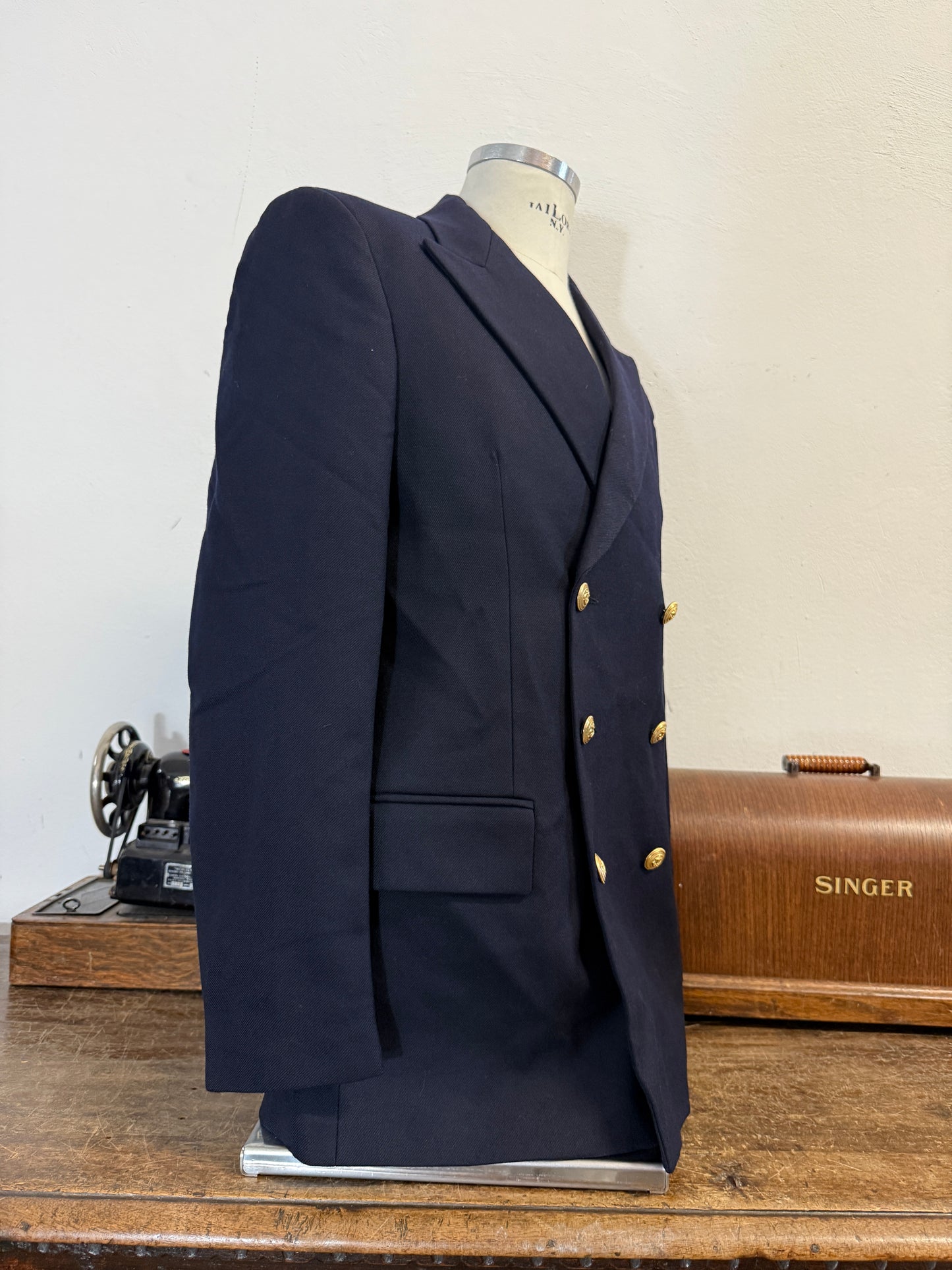 Vintage 00’s Italian Navy Double Breasted Jacket “L/XL”